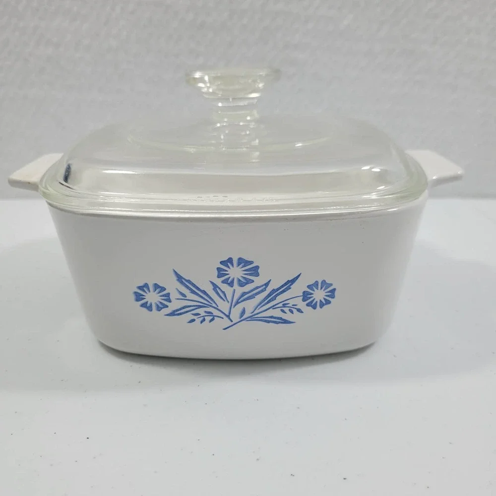 Corning Ware 1960's Cornflower Blue Vintage 1.5 Liter Container With Lid 91123-1